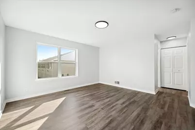 2435 Georgetown Circle #-, Aurora, IL 60503 - Photo 5