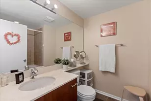 1040 W Adams St, Chicago, IL 60607 - Photo 13