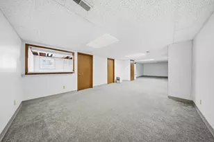 2010 Cimarron Dr, Freeport, IL 61032 - Photo 23