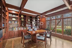 2041 Tremont Ct, Libertyville, IL 60048 - Photo 19