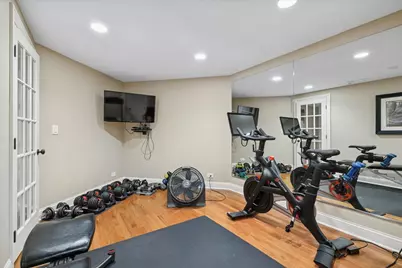 2041 Tremont Court, Libertyville, IL 60048 - Photo 43