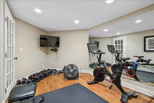 2041 Tremont Ct, Libertyville, IL 60048 - Photo 43