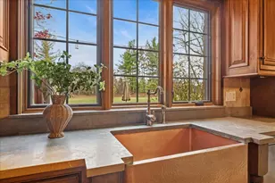 2041 Tremont Ct, Libertyville, IL 60048 - Photo 11