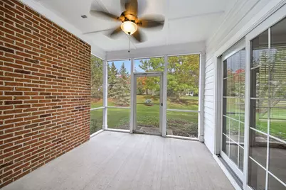 310 Delnor Glen Drive #310, Saint Charles, IL 60174 - Photo 13