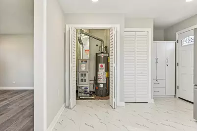 275 Blackhawk Drive, Park Forest, IL 60466 - Photo 17