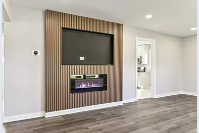 275 Blackhawk Drive, Park Forest, IL 60466 - Photo 7