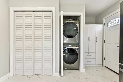 275 Blackhawk Drive, Park Forest, IL 60466 - Photo 15