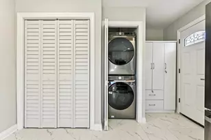 275 Blackhawk Dr, Park Forest, IL 60466 - Photo 15