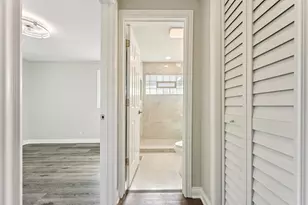 275 Blackhawk Dr, Park Forest, IL 60466 - Photo 23