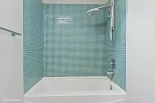 660 W Wayman St, Chicago, IL 60661 - Photo 11