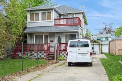 2614 W Morse Avenue, Chicago, IL 60645 - Photo 1