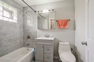 2614 W Morse Ave, Chicago, IL 60645 - Photo 7