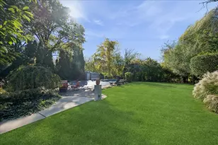 2130 Magnolia Ln, Highland Park, IL 60035 - Photo 35