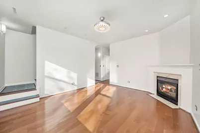 3769 S Lake Park Avenue, Chicago, IL 60653 - Photo 5