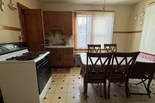 1626 S 49th Ave, Cicero, IL 60804 - Photo 11