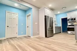 1455 W Highland Ave, Chicago, IL 60660 - Photo 13