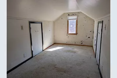 2215 Guilford Road, Rockford, IL 61107 - Photo 13