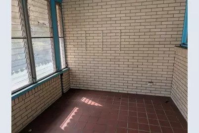 2215 Guilford Road, Rockford, IL 61107 - Photo 21