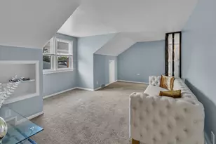 4617 Blanchan Ave, Brookfield, IL 60513 - Photo 9