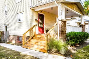 411 Willard Ave, Bloomington, IL 61701 - Photo 3