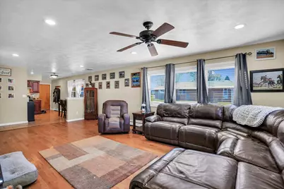 407 S Washington Street, Sidney, IL 61877 - Photo 13