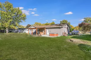 407 S Washington St, Sidney, IL 61877 - Photo 7