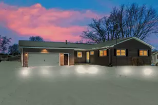 407 S Washington St, Sidney, IL 61877 - Photo 45