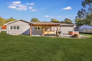 407 S Washington St, Sidney, IL 61877 - Photo 33