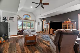 15344 Norrish Rd, Morrison, IL 61270 - Photo 11