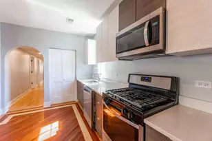 2332 W 18th Pl, Chicago, IL 60608 - Photo 7