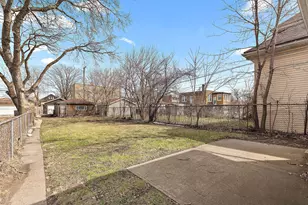 7431 S Perry Ave, Chicago, IL 60621 - Photo 13