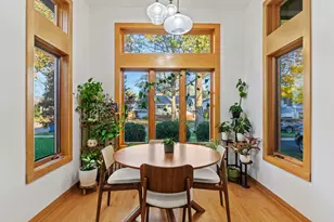 134 N Caroline Ave, Elmhurst, IL 60126 - Photo 11