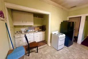 256 W Downer Pl, Aurora, IL 60506 - Photo 25