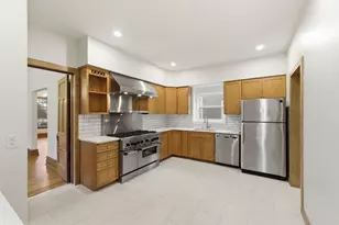 9748 S Vanderpoel Ave, Chicago, IL 60643 - Photo 11