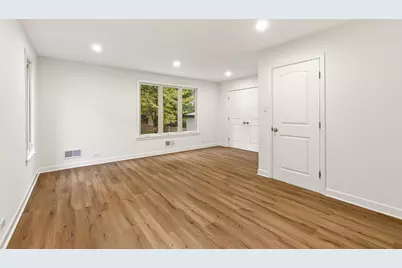 9748 S Vanderpoel Avenue, Chicago, IL 60643 - Photo 15