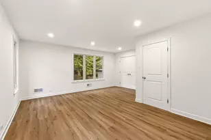 9748 S Vanderpoel Ave, Chicago, IL 60643 - Photo 15