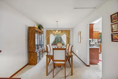 5524 Christopher Drive, Oak Forest, IL 60452 - Photo 5