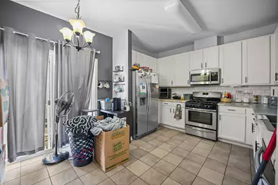 602 S Rosehall Lane, Round Lake, IL 60073 - Photo 7