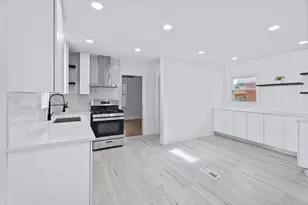 5253 S Mobile Ave, Chicago, IL 60638 - Photo 11