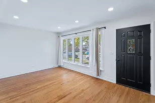 5253 S Mobile Ave, Chicago, IL 60638 - Photo 5