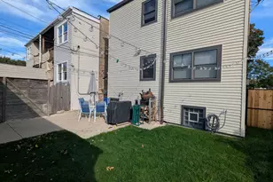 6734 N Campbell Ave, Chicago, IL 60645 - Photo 25