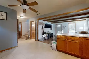 352 S Vermillion St, Paxton, IL 60957 - Photo 11