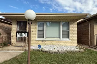 9013 S Kingston Ave, Chicago, IL 60617 - Photo 1