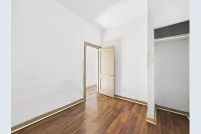 8709 S Escanaba Avenue, Chicago, IL 60617 - Photo 17