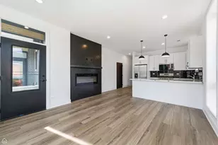 3900 S Lake Park Ave, Chicago, IL 60653 - Photo 7