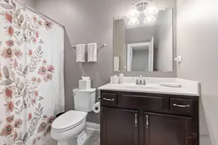 616 Parkside Ct, Libertyville, IL 60048 - Photo 35