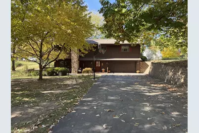 325 S 3rd Street, Hennepin, IL 61327 - Photo 1