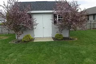 1713 W Bob O Link Dr, Pontiac, IL 61764 - Photo 15