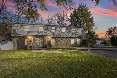 1323 S Roselle Road, Schaumburg, IL 60193 - Photo 3