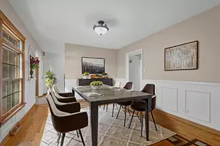 1323 S Roselle Rd, Schaumburg, IL 60193 - Photo 9